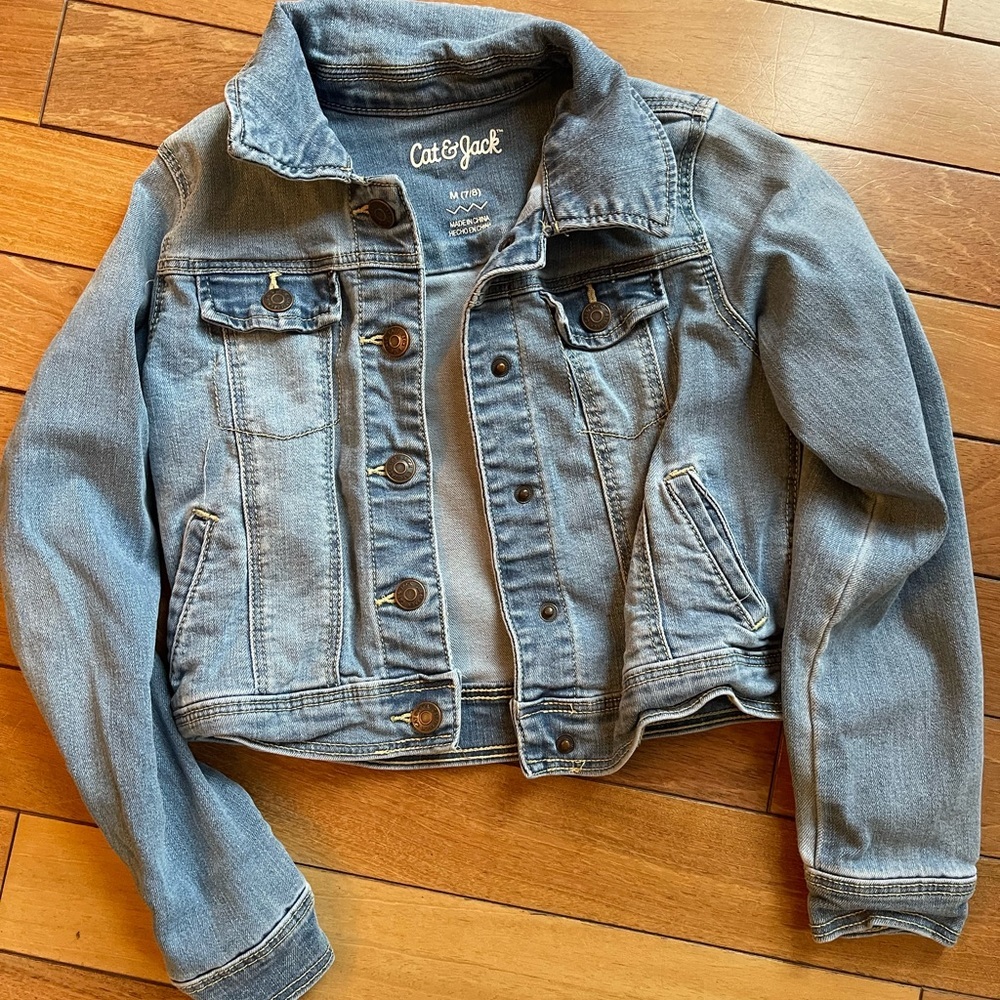 Girls Size Medium Cat and Jack Button Down Denim Jacket